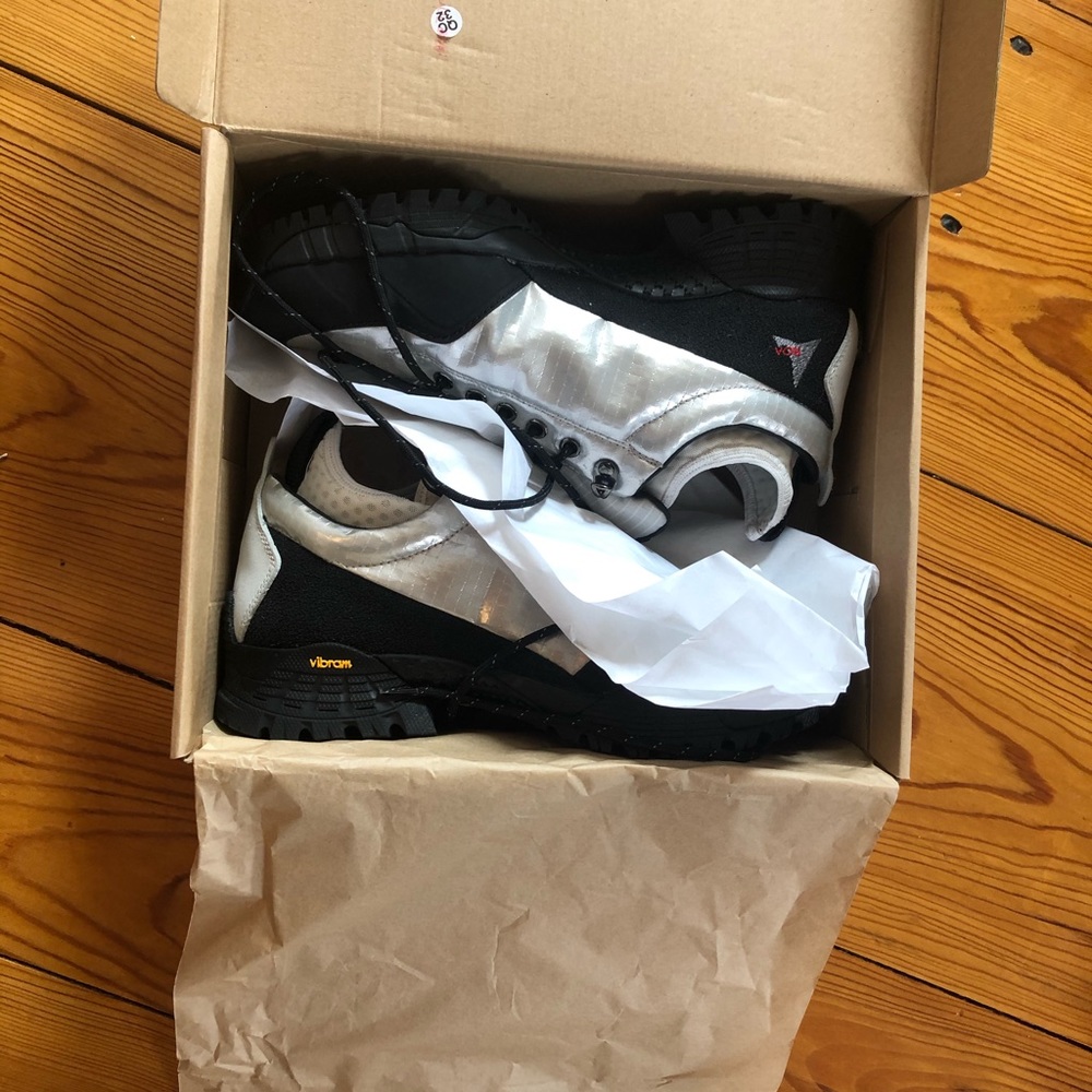 ROA Neal silver hiker boot size 40